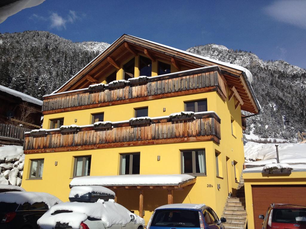 Haus Aperies Leilighet Pettneu am Arlberg Eksteriør bilde